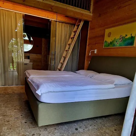 Pinja Gozdne Hiske Casa de Férias