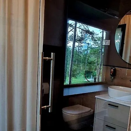 Casa de Férias Pinja Gozdne Hiske Crnice
